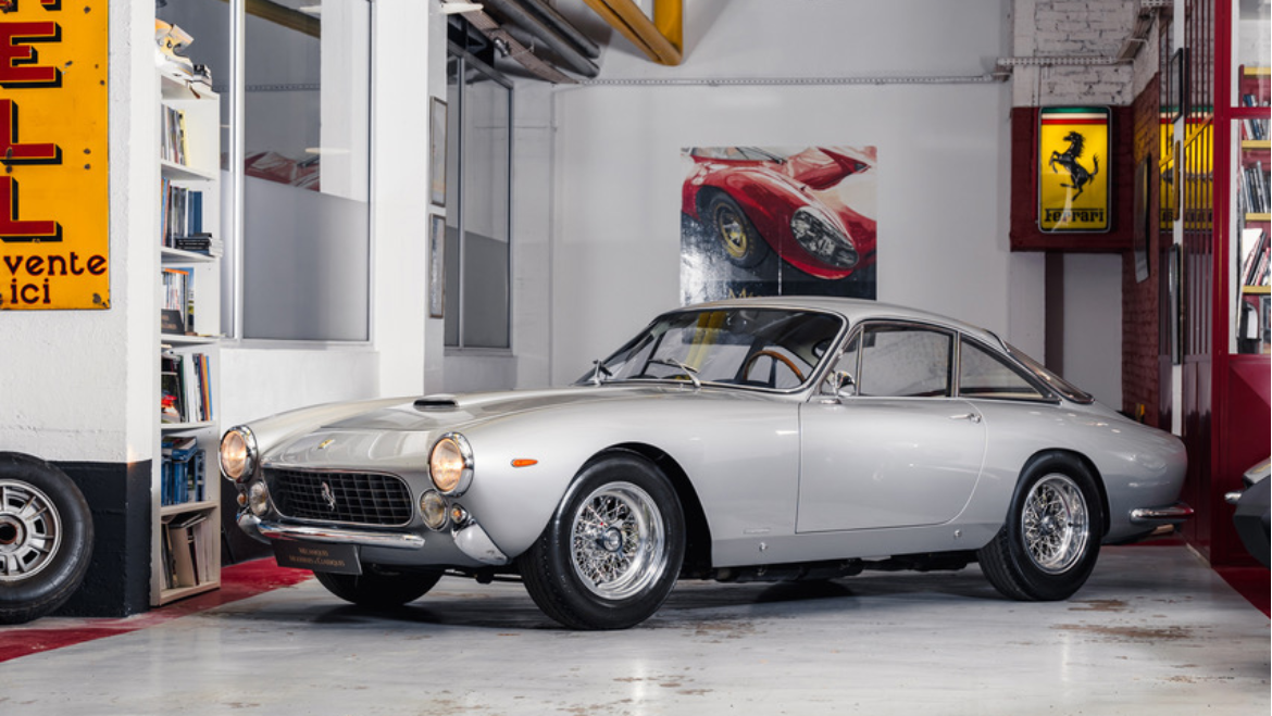 Ferrari 250 GT Lusso